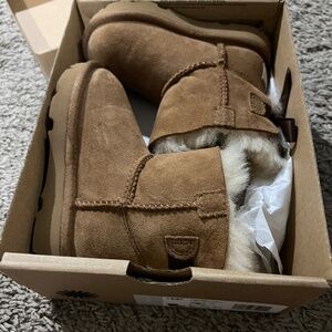 T Mini Bailey Bow II UGG Boots